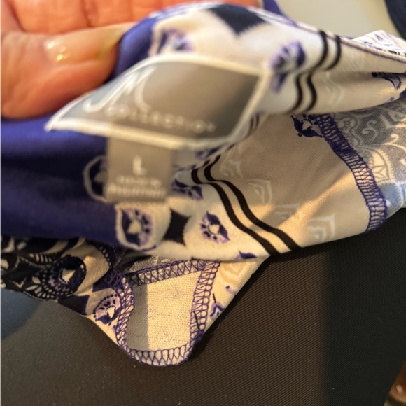 Blue and Beige Patterned Top p57 - Picture 4 of 4